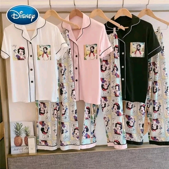 Clothing women - Picture 5 of 5